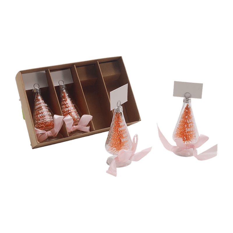 Đồ trang trí Giáng sinh bằng thủy tinh thổi bằng tay